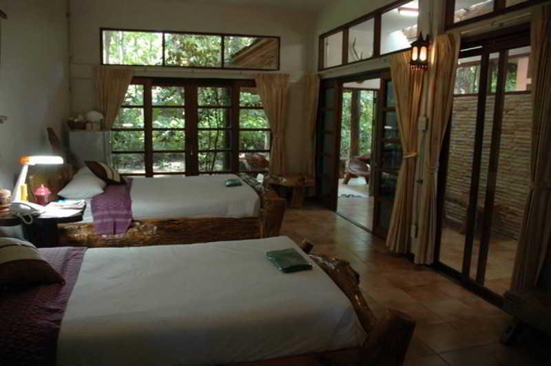 Momchailai Forest Retreat Καντσαναμπούρι Εξωτερικό φωτογραφία