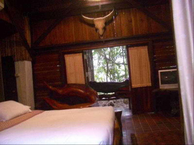 Momchailai Forest Retreat Καντσαναμπούρι Εξωτερικό φωτογραφία